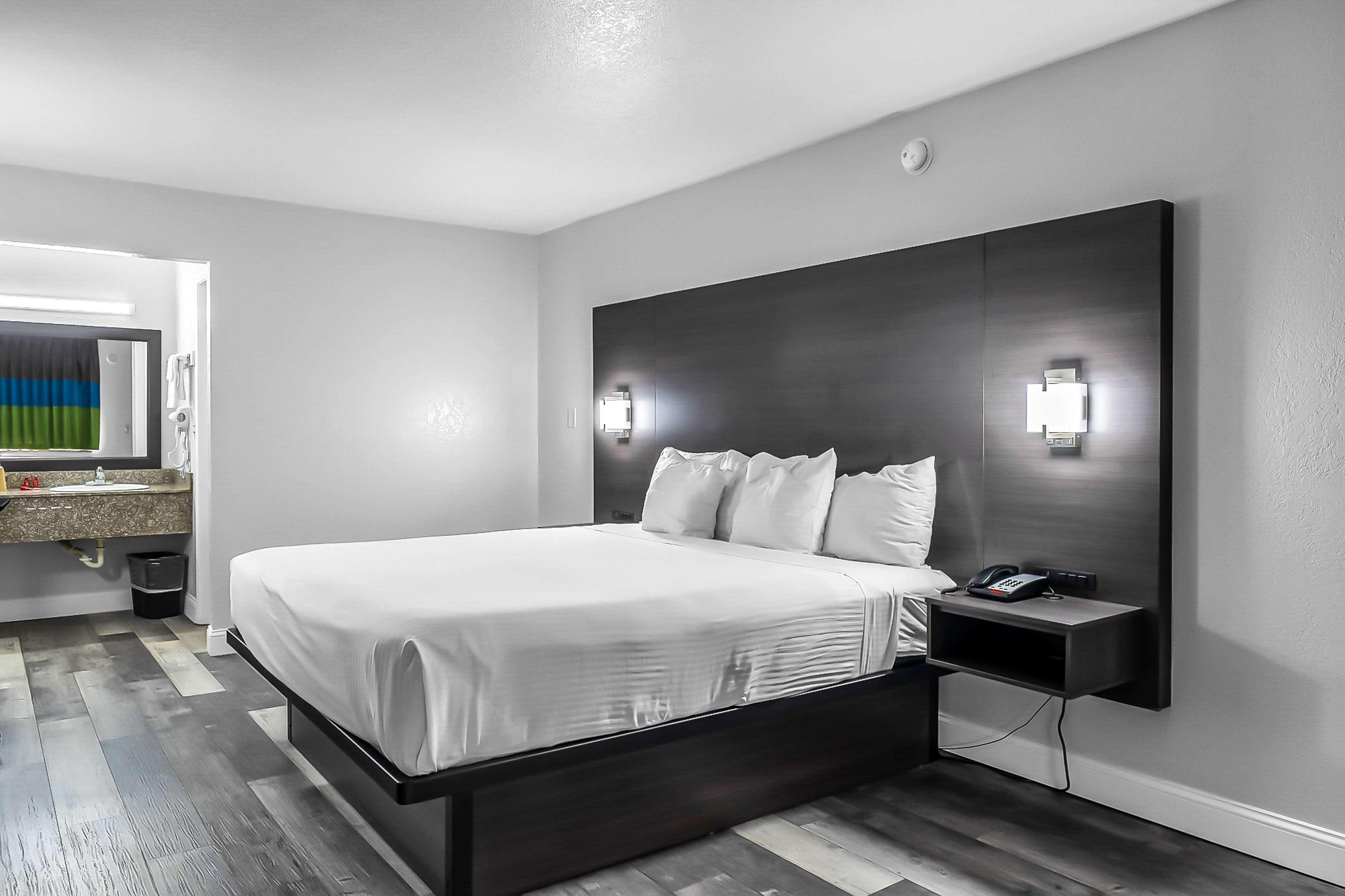 Surestay Hotel By Best Western Oklahoma City West エクステリア 写真